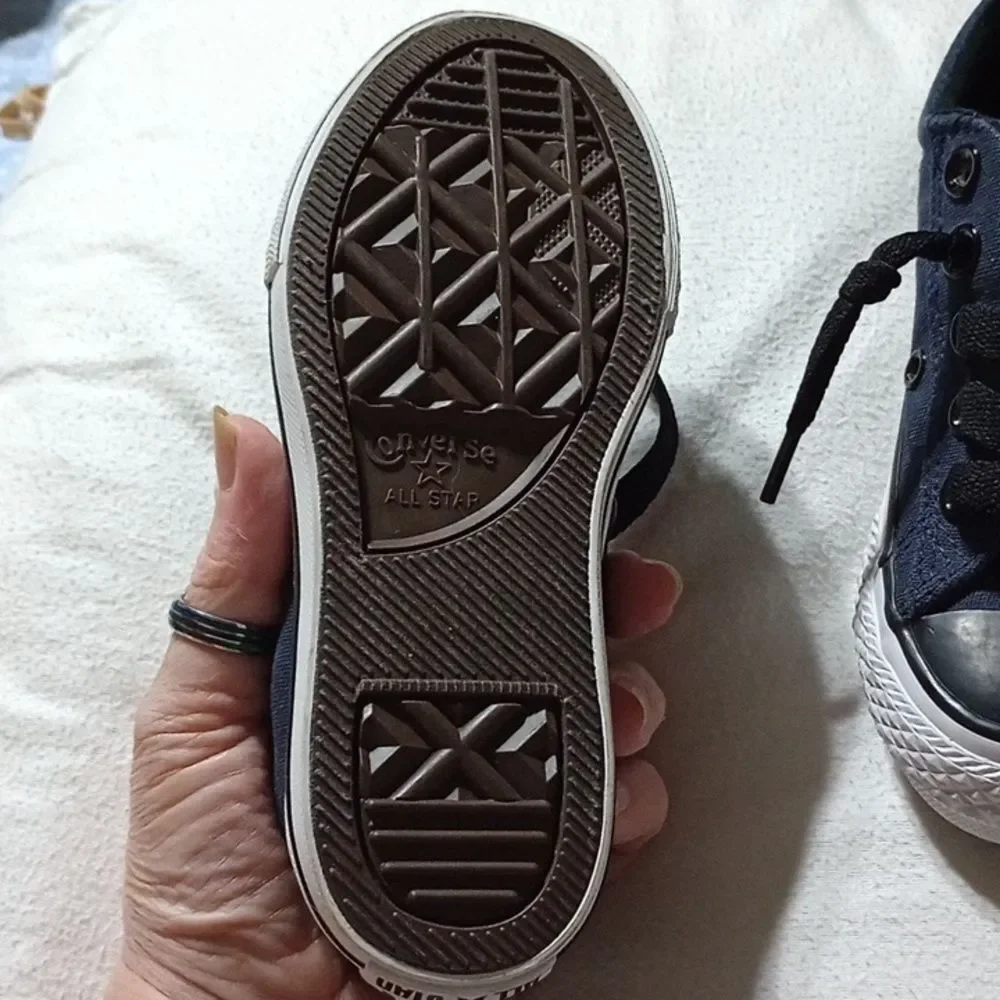 Vans kids 11 shoes